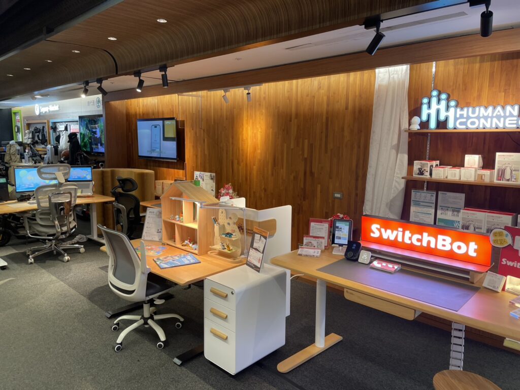 SwitchBot 實體門市據點 - 新光信義 A9 人連專櫃